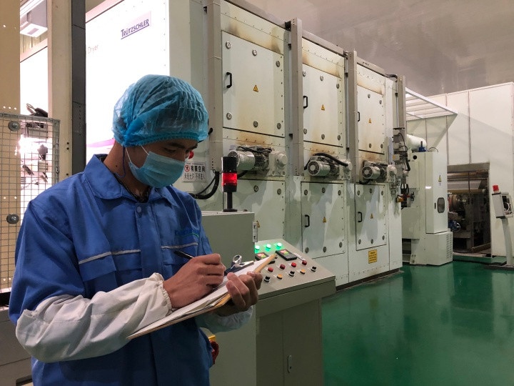 德潤(rùn)新材料：優(yōu)先為消毒濕巾和口罩企業(yè)趕制訂單
